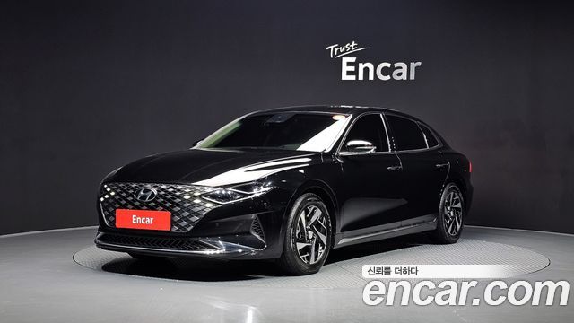 Hyundai Grandeur Le Blanc — photo 1 of 33