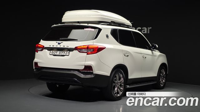 KG_Mobility_Ssangyong Rexton Diesel 2.2 4WD — photo 1 of 31