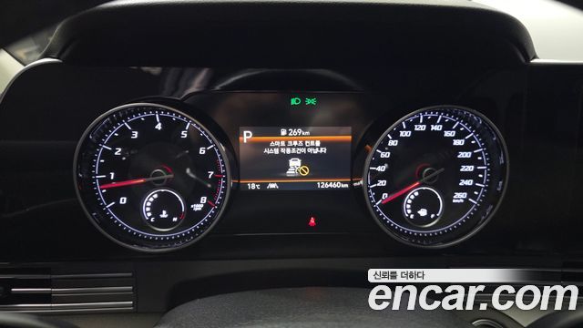 Hyundai Grandeur 2.5 — photo 1 of 33