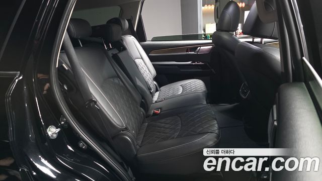 Kia Mohave Diesel 3.0 4WD 5-Seater — photo 1 of 31