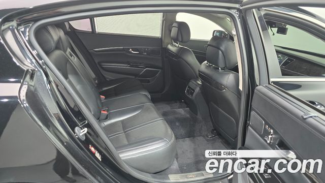 Kia K9 3.8 GDI VIP — photo 1 of 20