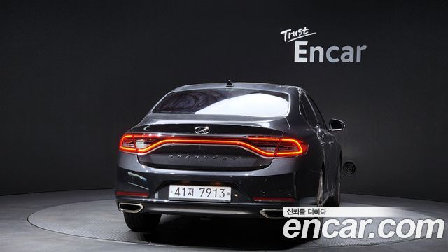 Hyundai Grandeur 2.4 Premium — photo 1 of 20