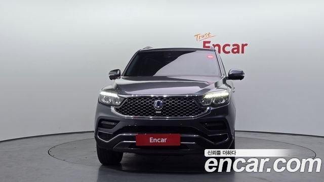 KG_Mobility_Ssangyong Rexton Diesel 2.2 4WD — photo 1 of 32