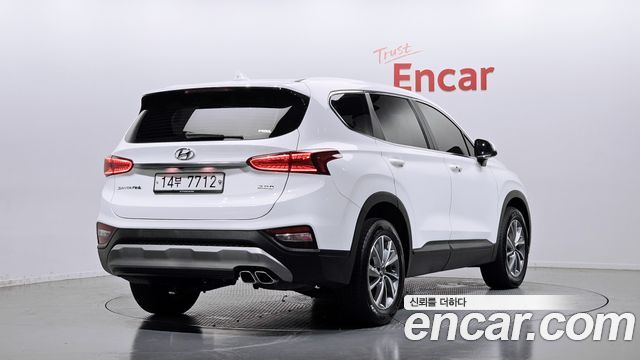 Hyundai Santafe Diesel 2.0 2WD — photo 1 of 30
