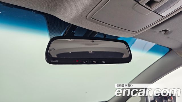 Kia K3 Prestige — photo 1 of 30