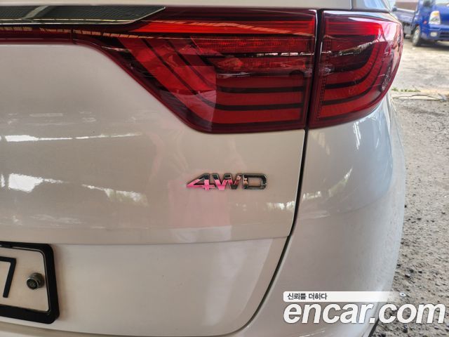 Kia Sportage Diesel 2.0 4WD Noblesse — photo 1 of 20