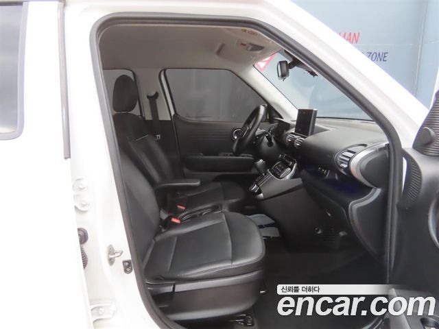 Hyundai Casper Inspiration — photo 1 of 20