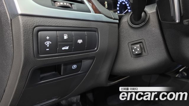 Hyundai Genesis G330 Premium AWD — photo 1 of 20