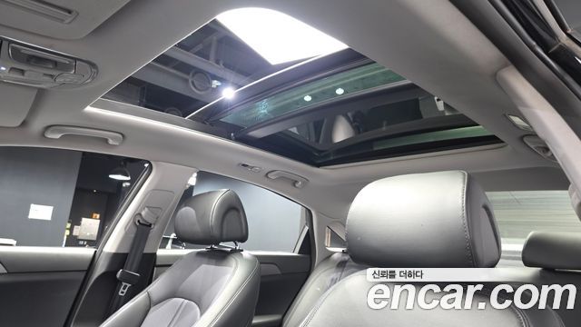 Hyundai Sonata LPI Modern — photo 1 of 29