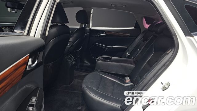 Kia K7 2.4 GDI Prestige — photo 1 of 30