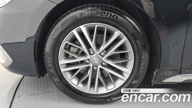 Hyundai Grandeur 2.4 Premium — photo 1 of 30