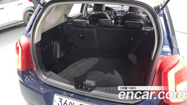 KG_Mobility_Ssangyong TIBOLI 1.6 IX 2WD — photo 1 of 31