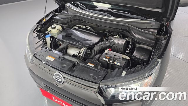 KG_Mobility_Ssangyong TIBOLI Diesel VX 2WD — photo 1 of 36