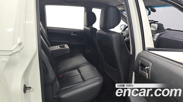 KG_Mobility_Ssangyong KORANDO CX7 4WD — photo 1 of 30