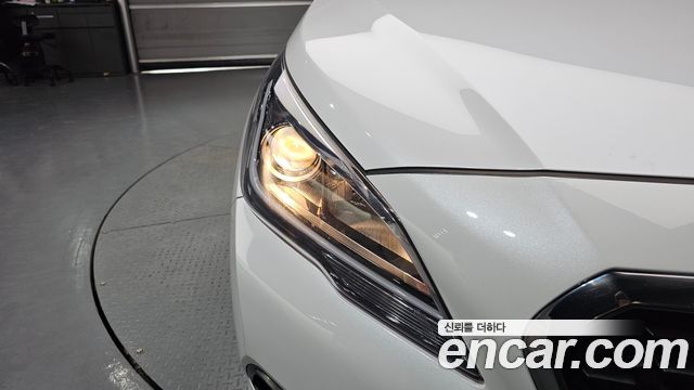 Hyundai Sonata 2.0 HEV — photo 1 of 33