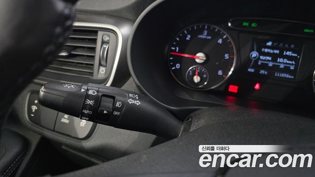 Kia Sorento Diesel 2.0 2WD — photo 1 of 34