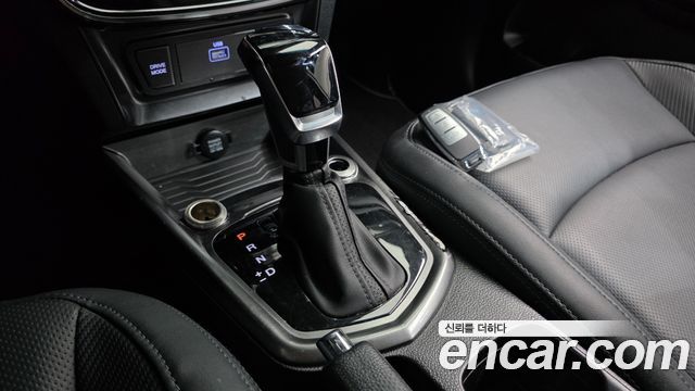 KG_Mobility_Ssangyong TIBOLI Gasoline 1.5 2WD — photo 1 of 30