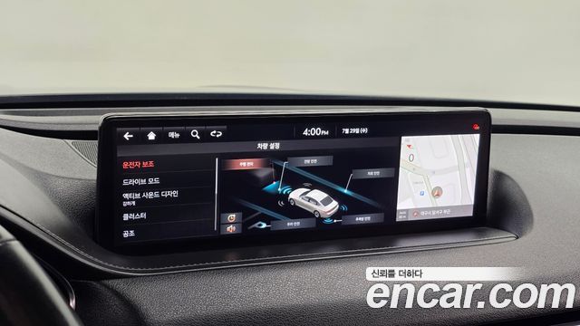 Genesis G80 Gasoline 2.5 Turbo AWD — photo 1 of 20