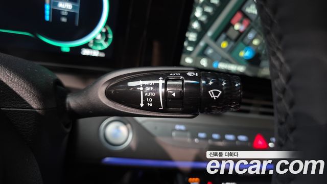 2020 Hyundai Grandeur 2.5, photograph 3