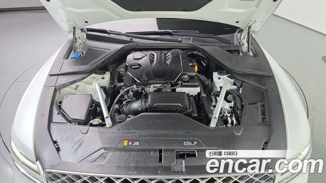 Genesis G80 Gasoline 2.5 Turbo AWD — photo 1 of 20