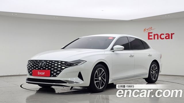 Hyundai Grandeur 2.5 — photo 1 of 20