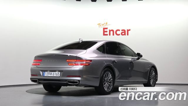 Genesis G80 Gasoline 2.5 Turbo 2WD — photo 1 of 32