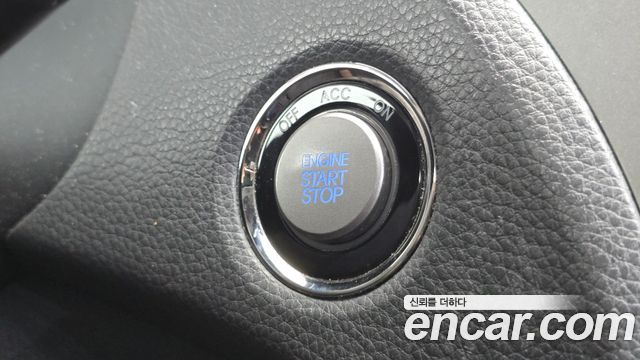Hyundai Grandeur HG300 Premium — photo 1 of 31