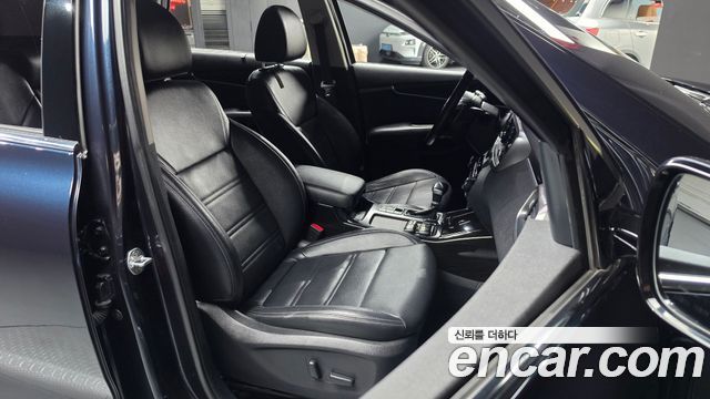 Kia Sorento Diesel 2.0 2WD — photo 1 of 32