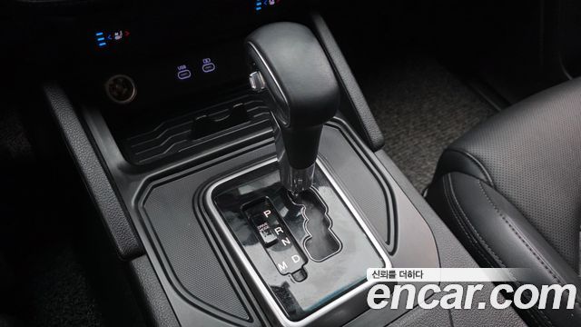 KG_Mobility_Ssangyong Rexton Diesel 2.2 4WD — photo 1 of 35