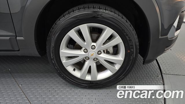 ChevroletGMDaewoo Captiva 2WD LT — photo 1 of 32