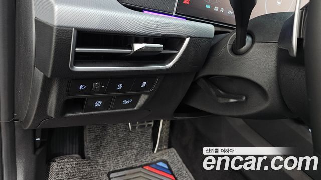 Hyundai Sonata 1.6 Turbo — photo 1 of 38