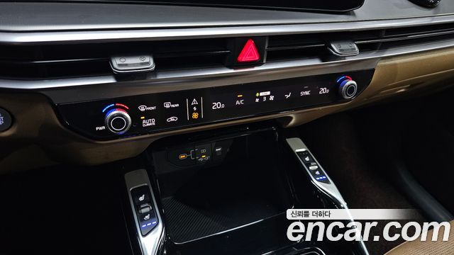 Kia Sorento Diesel 2.2 2WD — photo 1 of 36