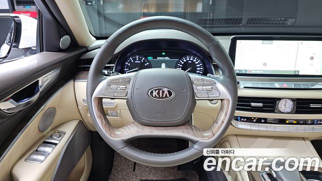 Kia K9 3.8 GDI — photo 1 of 36