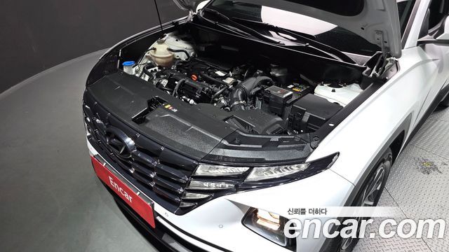 Hyundai Tucson Gasoline 1.6 Turbo 2WD — photo 1 of 20