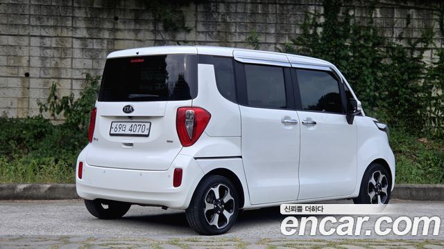 Kia RAY Turbo Prestige — photo 1 of 20