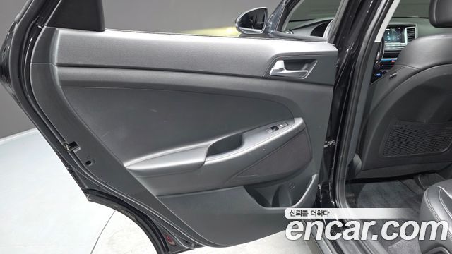 2016 Hyundai Tucson Diesel 1.7 2WD, photograph 10