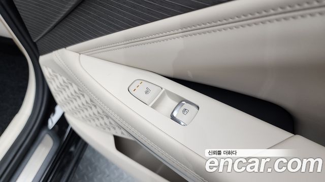 2026 Kia K8 Noblesse, photograph 4