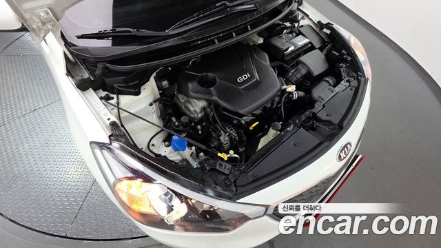 Kia K3 Luxury — photo 1 of 30