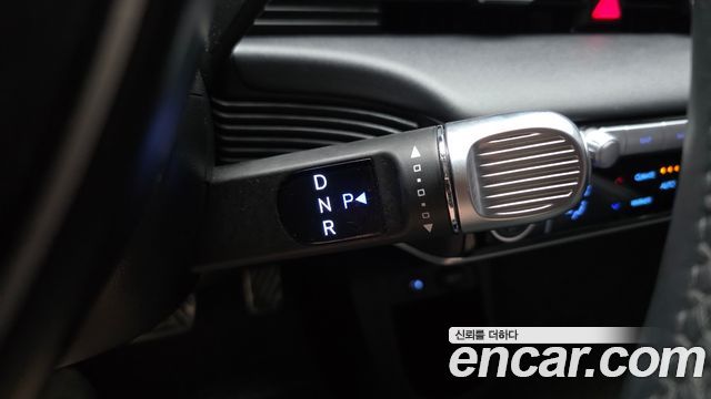 Hyundai Ioniq5 Long Range AWD — photo 1 of 33