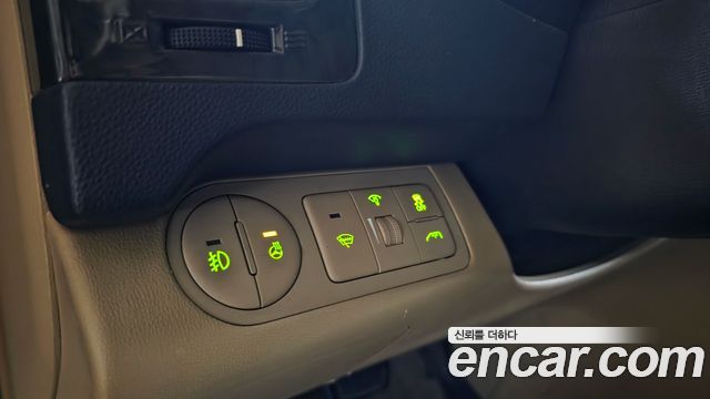 2015 Hyundai Starex 4WD Limousine, photograph 10