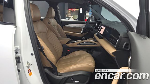 Renault-KoreaSamsung Grand Koleos 1.5 E-TECH Iconic 2WD — photo 1 of 32