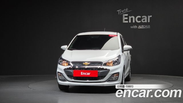 2022 ChevroletGMDaewoo Spark Premier, photograph 9