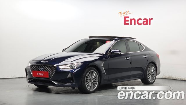 Genesis G70 2.0T AWD — photo 1 of 37