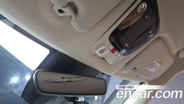 Kia EV6 Long Range — photo 1 of 34