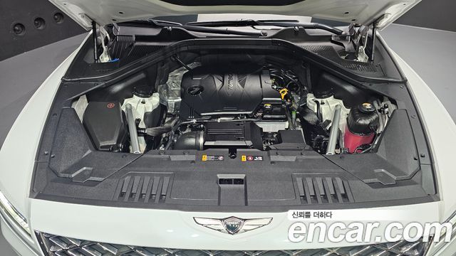 Genesis GV80 2.5T Gasoline AWD — photo 1 of 34