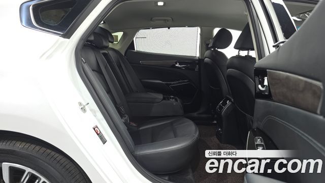 Kia K7 3.0 GDI Noblesse — photo 1 of 37