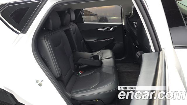 2022 Kia EV6 Long Range, photograph 9