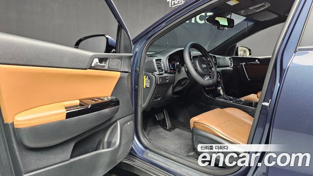 Kia Sportage Diesel 2WD Noblesse — photo 1 of 20