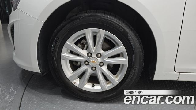 2013 ChevroletGMDaewoo Cruze 1.8 LT+ Leather Package, photograph 12