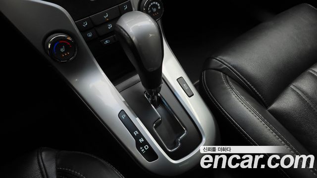 2013 ChevroletGMDaewoo Cruze 1.8 LT+ Leather Package, photograph 3